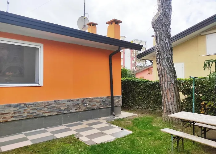 Polluce Вілла Бібіоне